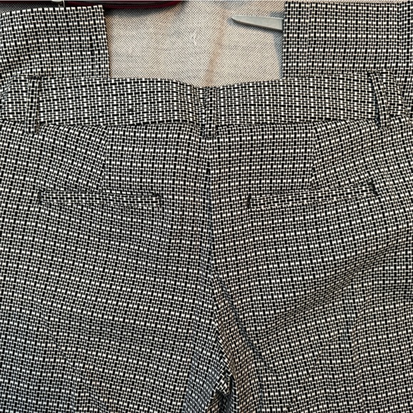 NEW WITHOUT TAGS, EXPRESS DRESS PANT - Picture 3 of 11